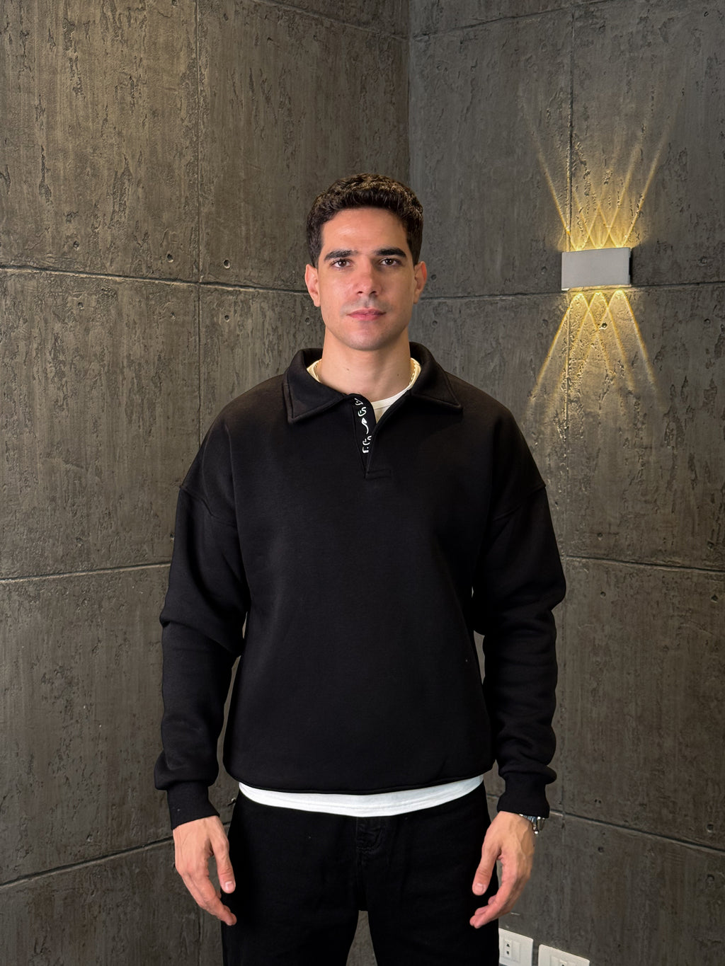 KEMIT’s Polo Sweatshirt In BLack