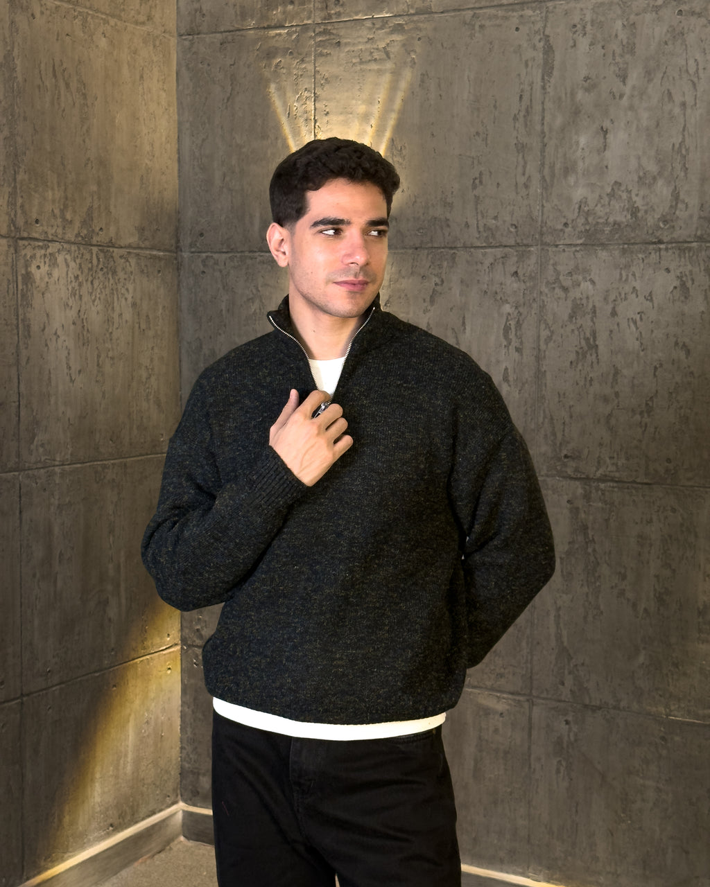 KEMIT’s Heather Knit Quarter Zip ( Box fit )